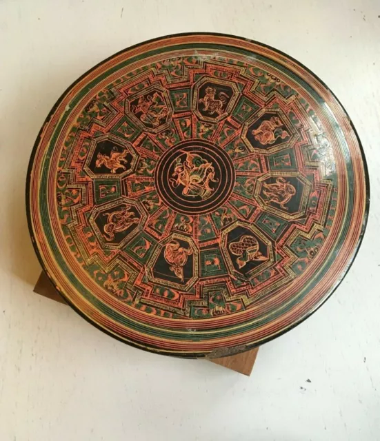 19th/20thC Burmese laquerware betel nut or spice box