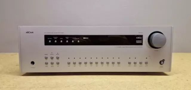 Arcam AVR300 - 7.1 Amplifier