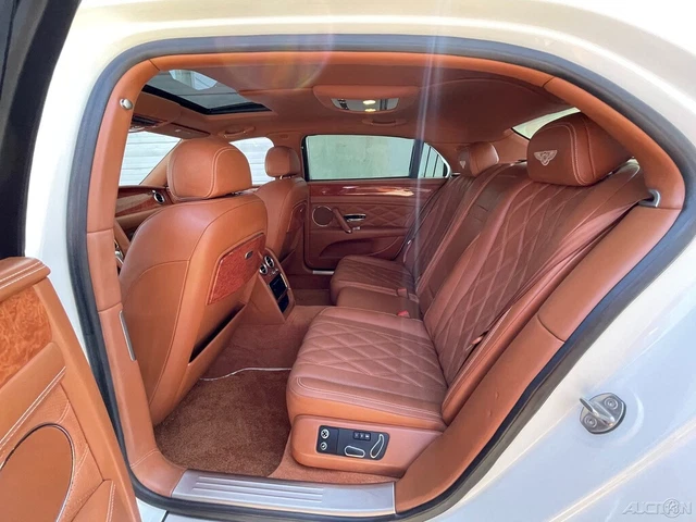 2016 Bentley Flying Spur V8 9