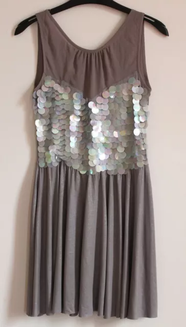 Nuovo abito da pattinatore River Island UK 10 paillettes disco impreziosito argento grigio