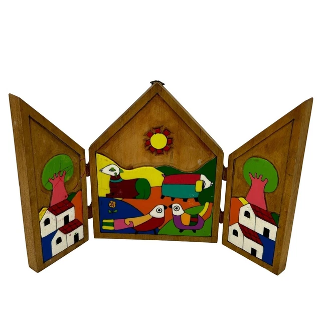 El Salvador Wood Applied Laquered Farm Scene Tri Fold Birds, Animals