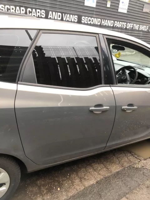 Vauxhall Meriva B 10-17 Drivers Side Rear Osr Bare Door Gjm Grey * Breaking *