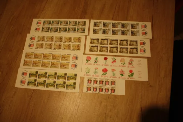 MONACO LOT 8 CARNETS DE TIMBRES NEUFS** non plié