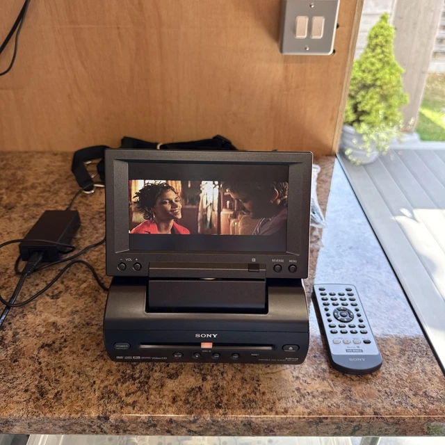 SONY MV-65ST PORTABLE DVD Player Mp3 Vintage Rare Complete Carry