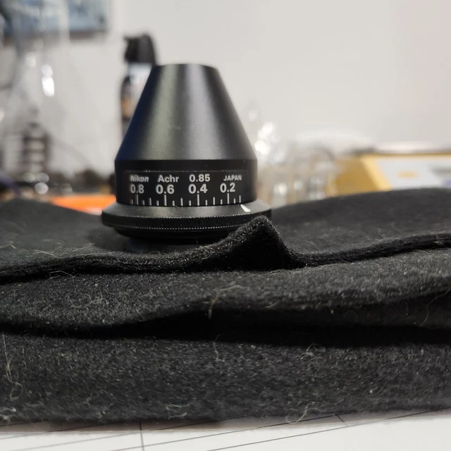 nikon achr 0.85 condenser
