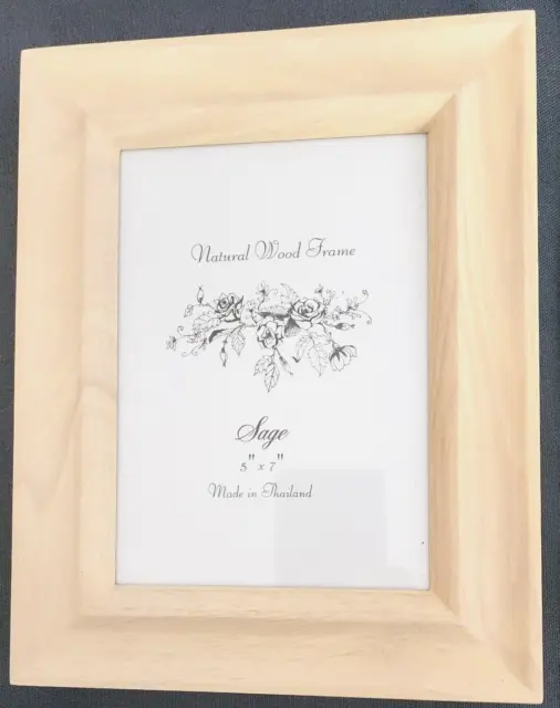 Natural Wood Standing Picture Frame for 5"x7" Photo