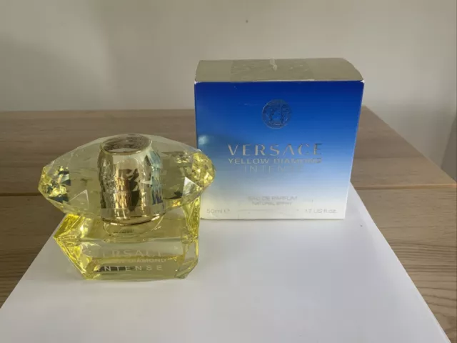 Versace Yellow Diamond Intense Eau de Parfum 90ml Spray New In An Unsealed Box