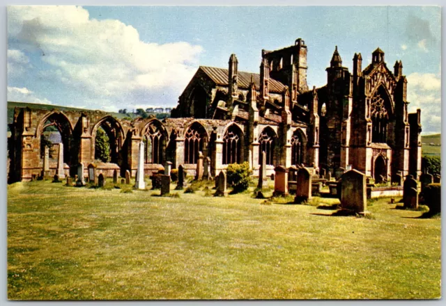 Postcard UK Scotland Roxburghshire Melrose Abbey King David Robert the Bruce