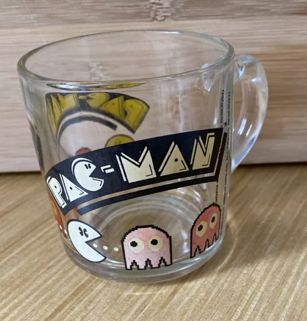 Vintage 1982 PAC MAN Glass  Coffee mug, Drink ware. Rare.