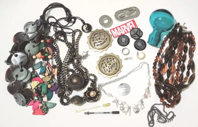 Jewellery, Collectables & Misc Bulk Lot