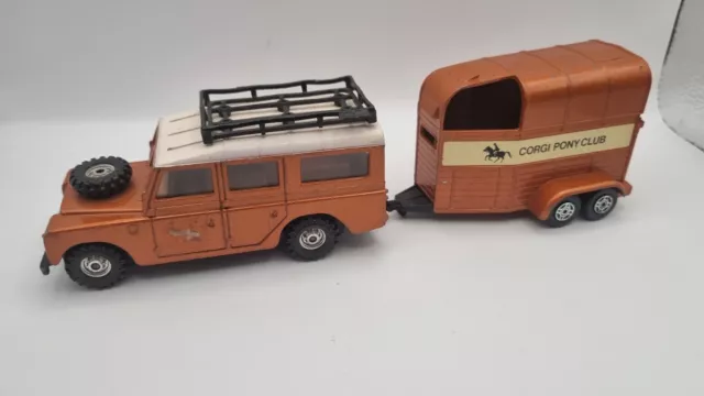Corgi Toys Land Rover 109WB And Pony Club Beaufort Double Horse Box