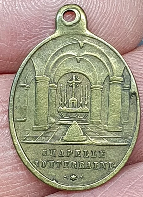 MÉDAILLE RELIGIEUSE NOTRE Dame De Paris EUR 1,90 - PicClick FR
