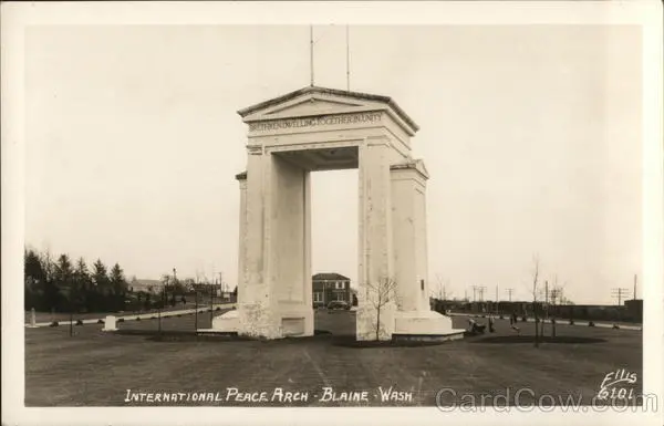 RPPC Blaine,WA International Peace Arch Whatcom County Washington Ellis Postcard