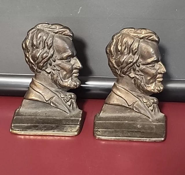 Vintage Abraham Lincoln Bronze Brass Cast Iron Bookends Statue President (A17)