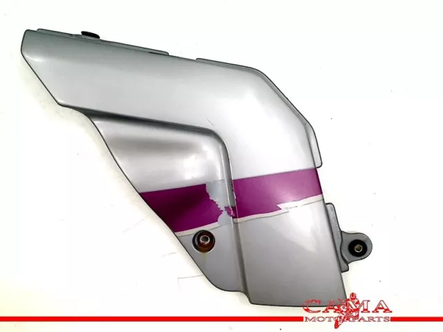 CADRE DE COUVERTURE GAUCHE Suzuki GSX R 750 1992-1995 (GSXR 750 GR7B) 4761117E01