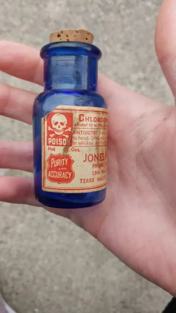 Original Vintage - Small Cobalt Blue Bottle - Pharmacy, Apothecary, Collectible