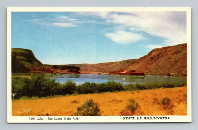Park Lake at Sun Lakes Dry Falls State Park Washington WA Vtg Postcard Unused