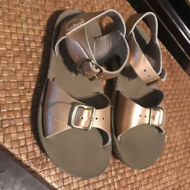 Sun sans deals size 6