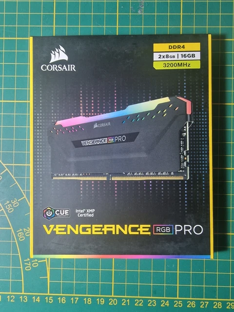 Corsair Vengeance RGB Pro SL 16Go (2x8Go) DDR4 3200MHz C16 - Mémoire PC Gamer Avec LED RGB