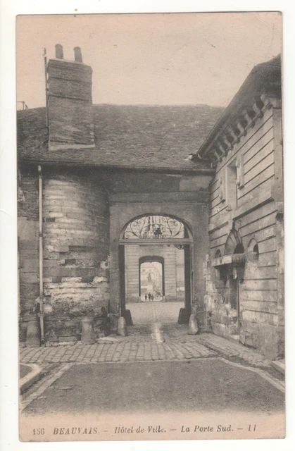 Cpa 58 - Nevers : Hôtel De Ville - Porte Sud (Nièvre) - Écrite