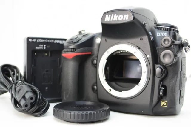 [Near Mint] Nikon D700 12.1 MP Digital SLR Camera Black w/ battery From JAPAN