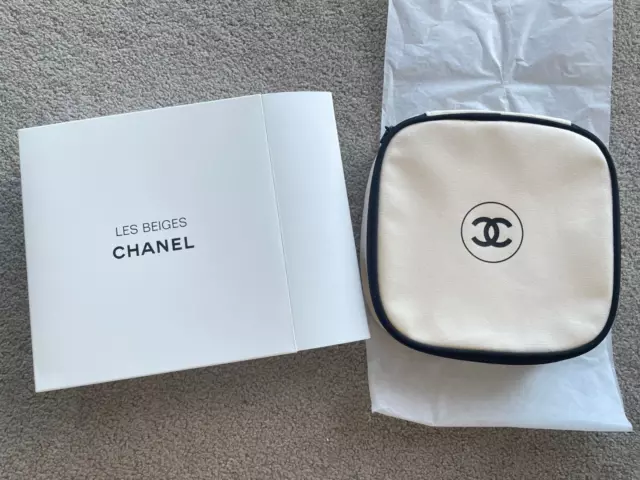 New Authentic CHANEL Cosmetic Makeup Bag Case Storage Bag Travel Pouch VIP Gift