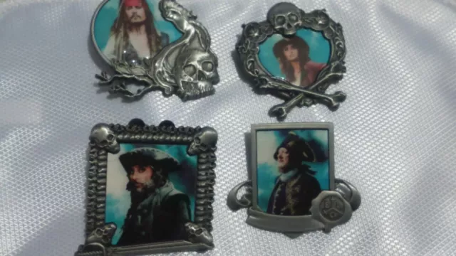 Lot De 4 Pins Disney Disneyland Paris : Pirates Of The Caribbean