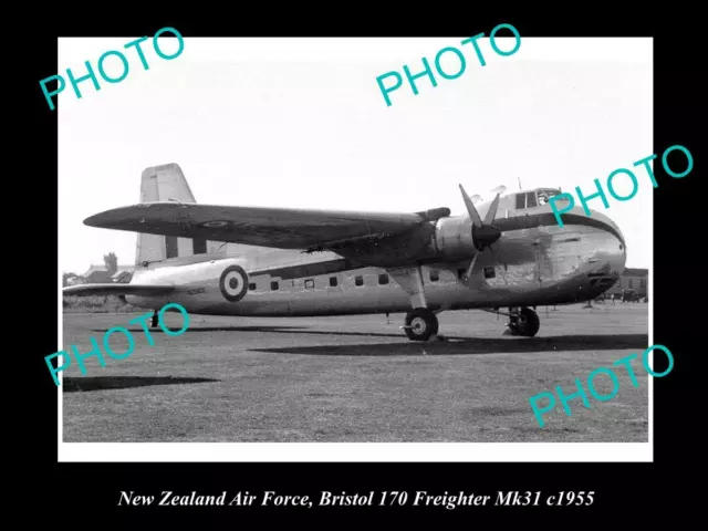 OLD 8x6 HISTORIC AVIATION PHOTO OF NEW ZEALAND AIR FORCE RNZAF BRISTOL c1955