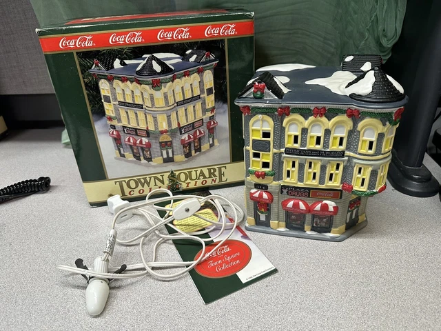 Coca-Cola Coke Town Square Plaza Drugs City Light Up House w/ Box