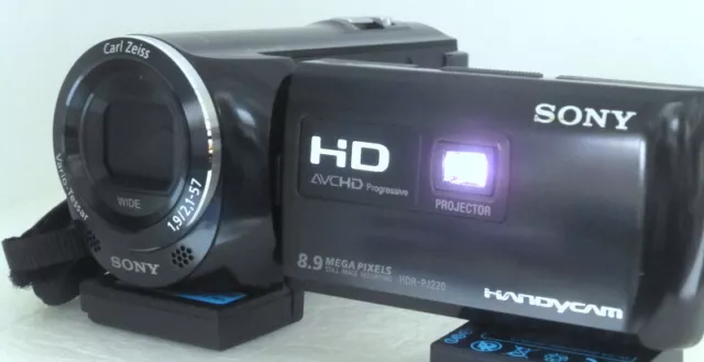 Camera Camescope Projecteur Sony Hdr-Pj220E Avchd Hd 1080 8.9 Mega Pixels