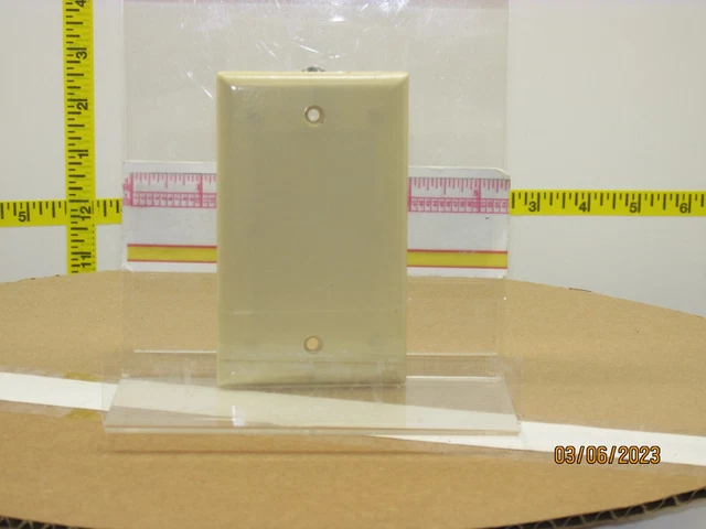 The listing is for: Eagle  1 GANG BLANK PLATE Ivory 1Pk.