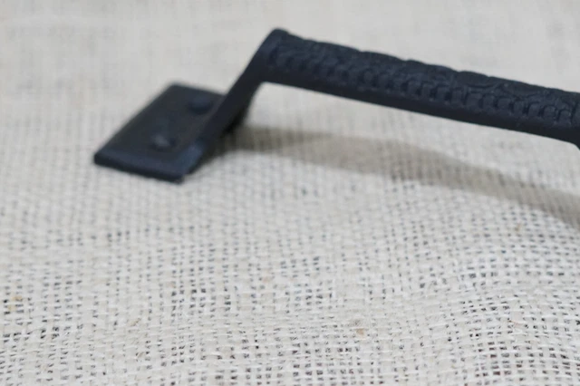 2 Cast Iron Black Handles Gate Pull Shed Door Barn Handle Drawer Pulls 6 1/4" 6
