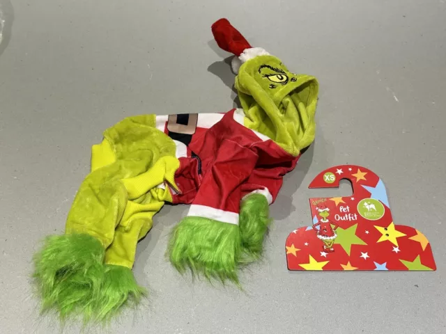 The grinch hotsell dog outfit