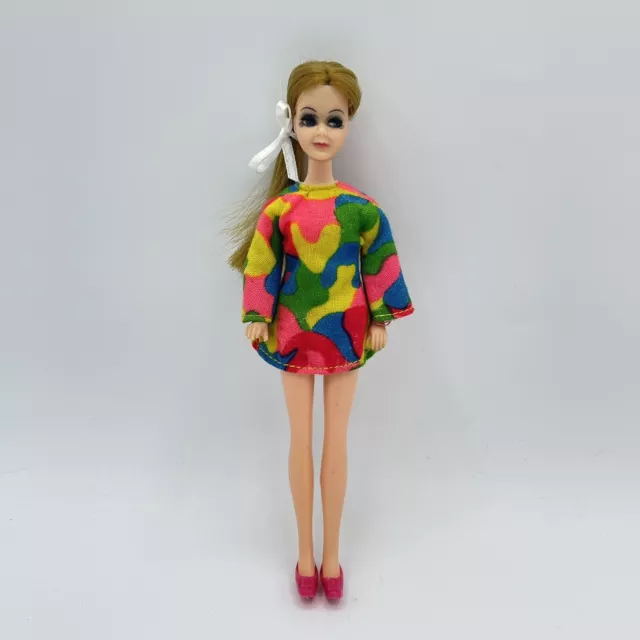 Vintage 1970's Topper Dawn Doll Wearing Groovy Tunic And Pink Shoes