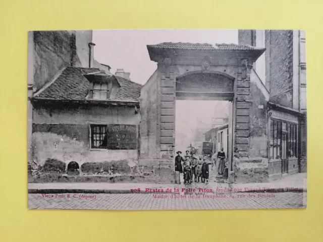 CPA FRANCE Old PARIS Rest of MADNESS TITON 3 rue de MONTREUIL Montgolfière