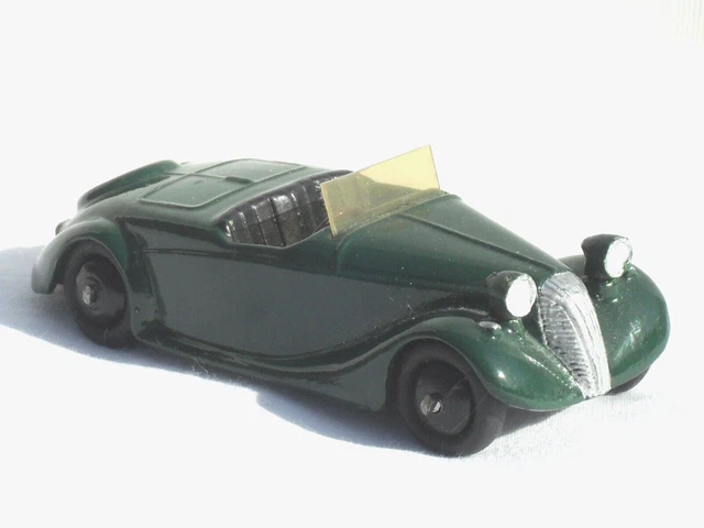 1:43 scale white metal classic car: P.P. Copy Models-Triumph Roadster Green