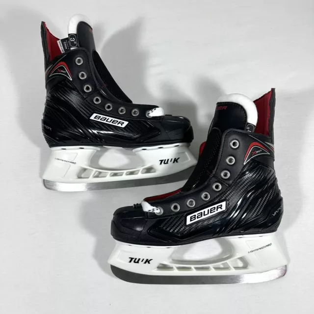 Bauer Vapor X350 Ice Hockey Skates Junior Size 3R Shoe Size 4 NEW