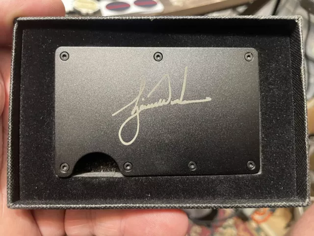 Tiger Woods - Golf Legend  - *SIGNED* Engraved Metal Wallet