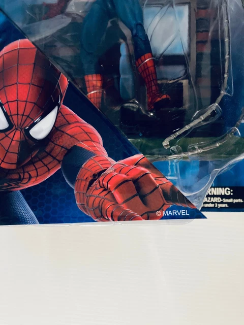 Marvel Select - Amazing Spider-Man 2 - Spider-Man Figure - Sealed - Light Wear 3