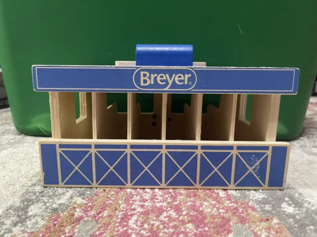 Breyer Farms Stablemate Wood Carry Case 59217 Blue Toy Barn Horse Stable Only