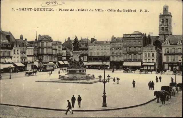 Saint-Quentin France Picardie AK ~1910 Place de l'Hôtel de Ville Côté du Beffroi