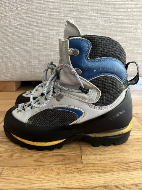 Scarpa Freney XT Mountaineering Boots - UK Size 7