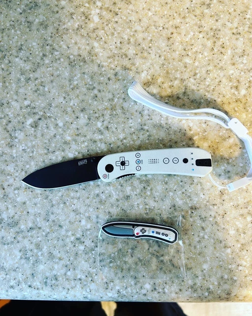 Lander 1 Pocket Knife - Landeriimote Special Edition