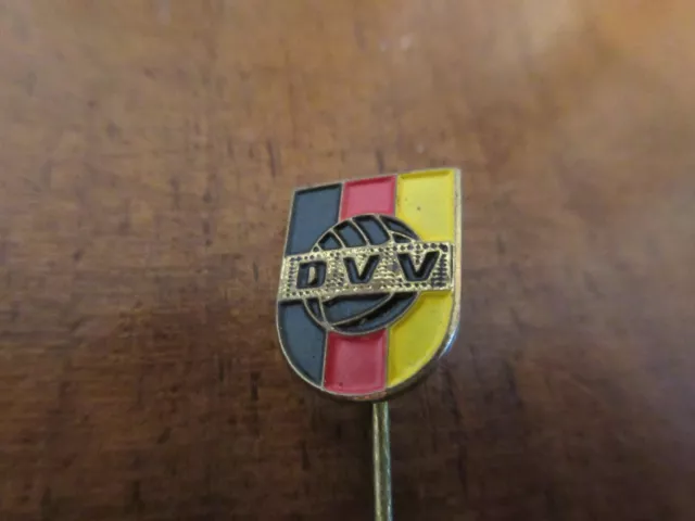 Alte Anstecknadel Deutscher VOLLEYBALL Verband Federation Germany pin 80s vtg