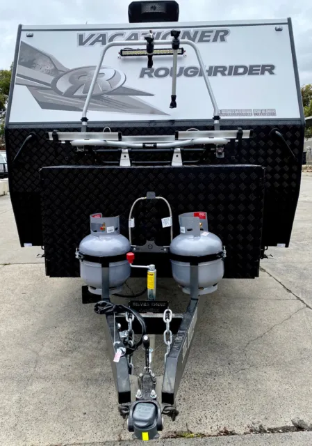 Vacationer Rough Rider 226C Caravan with 2Bunks, separate Toilet, Shower&Washer