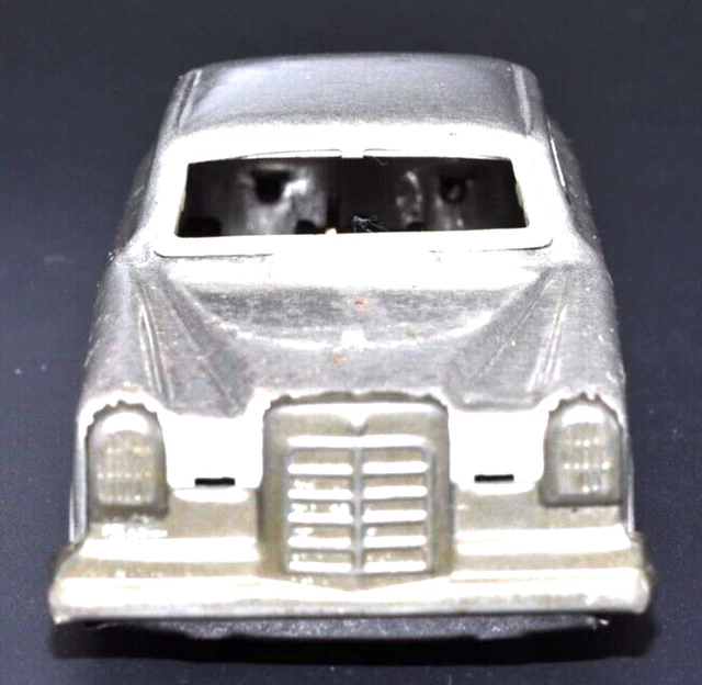 Ancien boite vide de voiture, ambulance, Friction Powered, Made in Korea