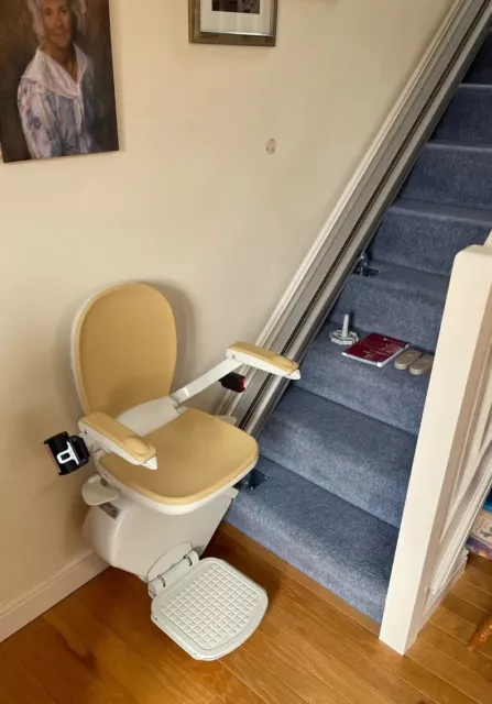 Acorn 130 Stair Lift  Rental / Hire / Rent Your Stair Lift ** Fully Installed **