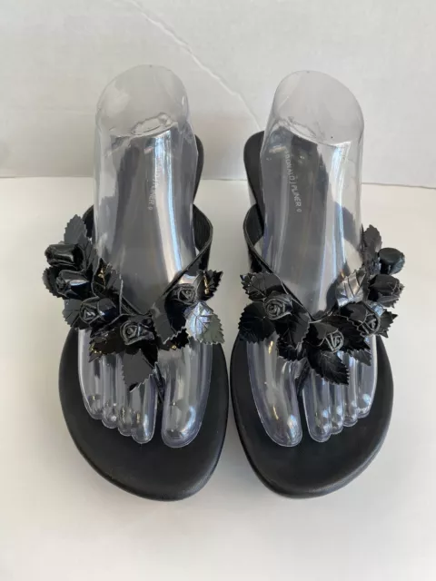 Donald J Pliner Women’s Sandals 10 Black Platform Thong Patent Leather Rosettes