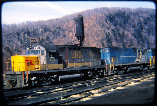 Duplicate Railroad Slide DSLD LV 404 + LHR 26 Packerton PA 4/18/72