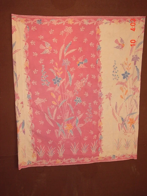 Wonderful Antique Indonesian Handdrawn Tulis Batik Sarong Unopened  ***Hg***